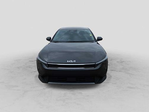 Interstellar Gray 2025 Kia K4 EX