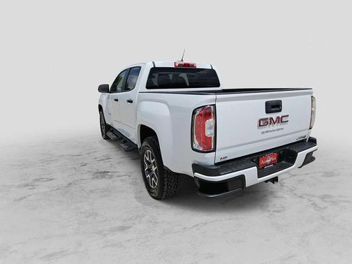 Summit White 2021 GMC Canyon AT4
