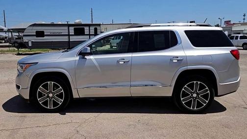 2019 GMC Acadia Denali