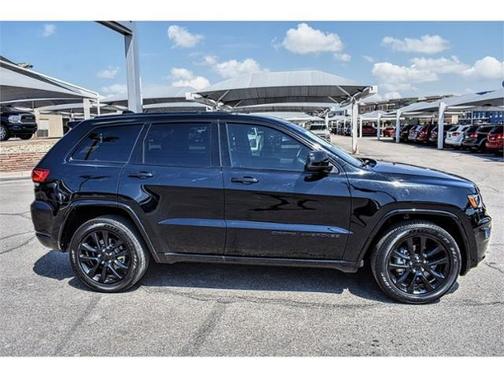 2020 Jeep Grand Cherokee Altitude