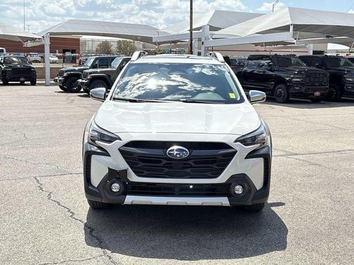 2025 Subaru Outback Touring XT