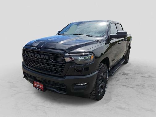 Diamond Black Crystal Pearlcoat 2026 RAM 1500 Warlock