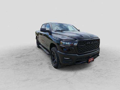Diamond Black Crystal Pearlcoat 2026 RAM 1500 Warlock
