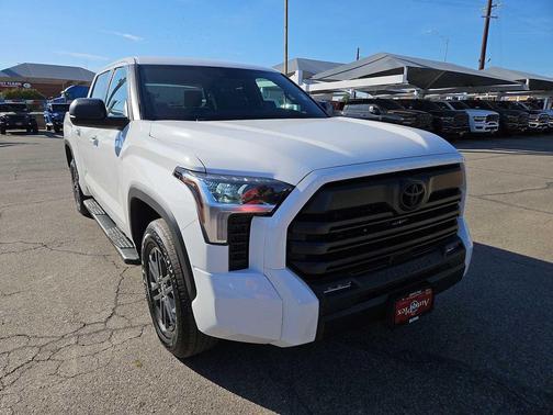 2025 Toyota Tundra SR5