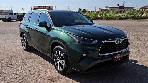 2023 Toyota Highlander XLE