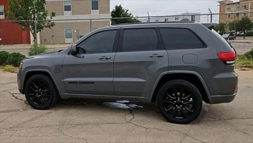 2020 Jeep Grand Cherokee Altitude