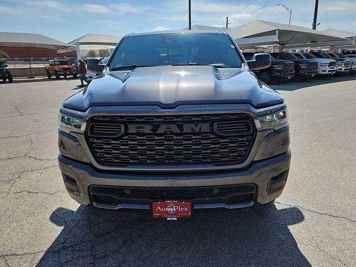 2026 RAM 1500 Express