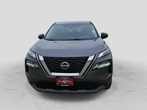 Gun Metallic 2023 Nissan Rogue S