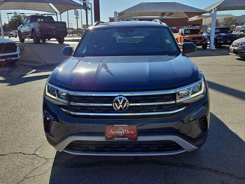 2023 Volkswagen Atlas 3.6L SE w/Technology
