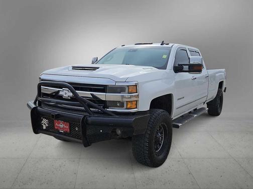 Summit White 2019 Chevrolet Silverado 3500 LTZ