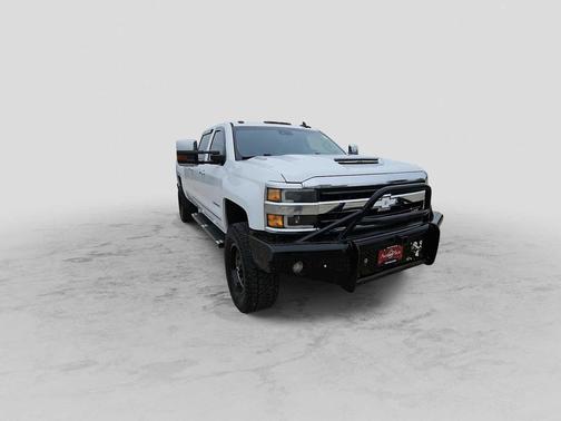 Summit White 2019 Chevrolet Silverado 3500 LTZ