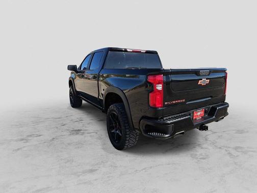 Black 2021 Chevrolet Silverado 1500 Custom Trail Boss