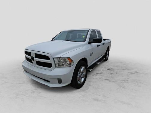 Bright White Clearcoat 2019 RAM 1500 Express