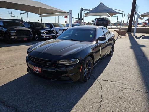 2019 Dodge Charger SXT