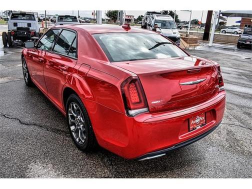 2016 Chrysler 300 S
