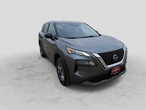 Gun Metallic 2023 Nissan Rogue S