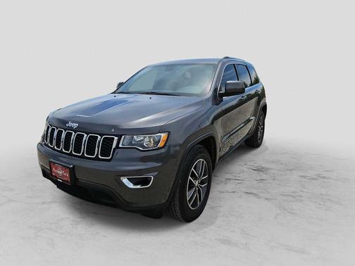 Granite Crystal Metallic Clearcoat 2018 Jeep Grand Cherokee Laredo E