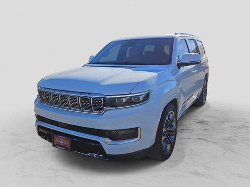 2022 Jeep Grand Wagoneer Series III