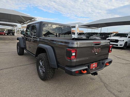 2025 Jeep Gladiator Mojave