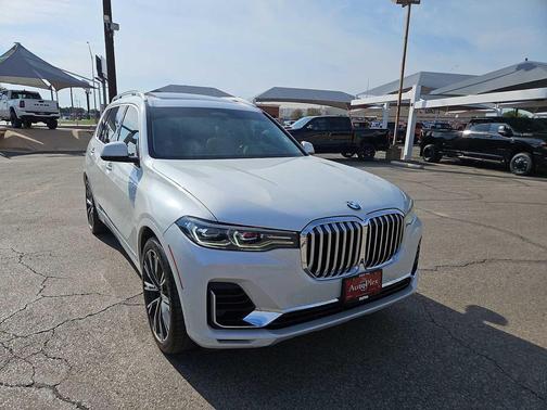 2019 BMW X7 xDrive50i