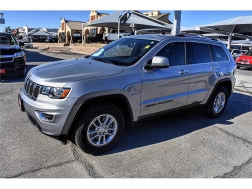 2018 Jeep Grand Cherokee Laredo E