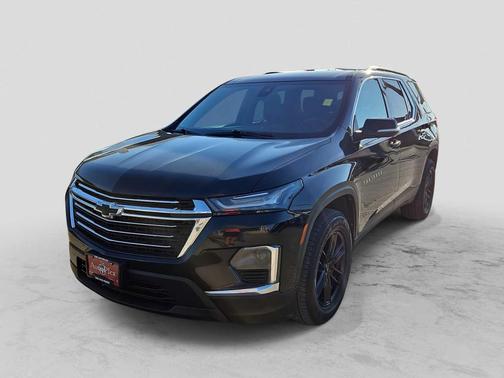 2022 Chevrolet Traverse LT Leather