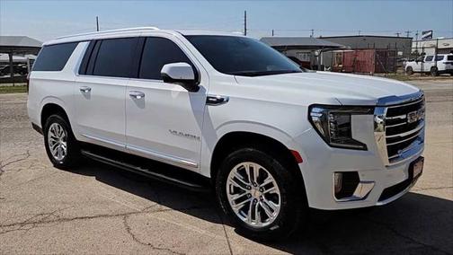 2022 GMC Yukon XL SLT