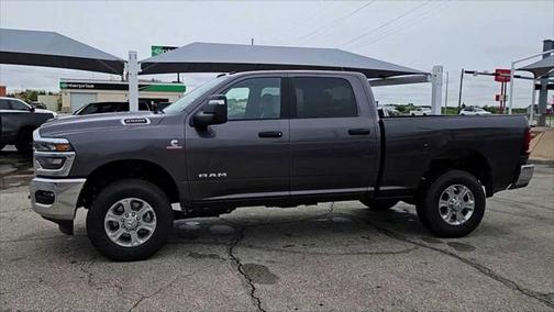 2025 RAM 2500 Big Horn 4x4 Crew Cab 64 Box
