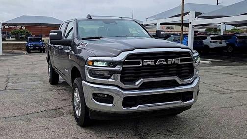 2025 RAM 2500 Big Horn 4x4 Crew Cab 64 Box