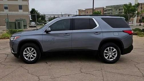2021 Chevrolet Traverse LT Cloth
