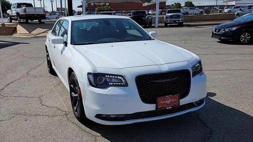 2022 Chrysler 300 S