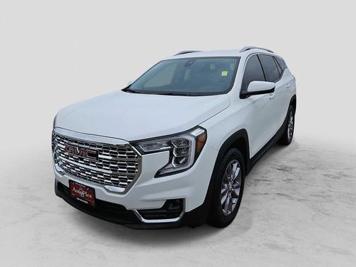 Summit White 2024 GMC Terrain SLT