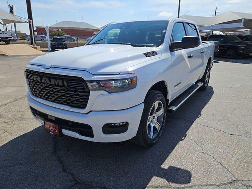 2026 RAM 1500 Express
