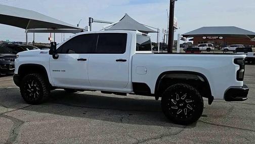 2024 Chevrolet Silverado 2500 Custom