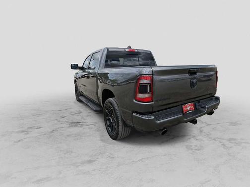 Granite Crystal Metallic Clearcoat 2023 RAM 1500 Laramie