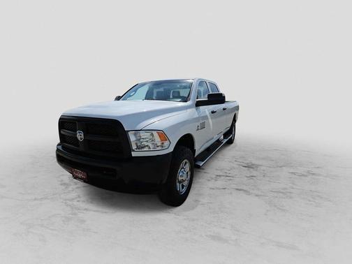 Bright White Clearcoat 2017 RAM 2500 Tradesman 4x4 Crew Cab 8 Box