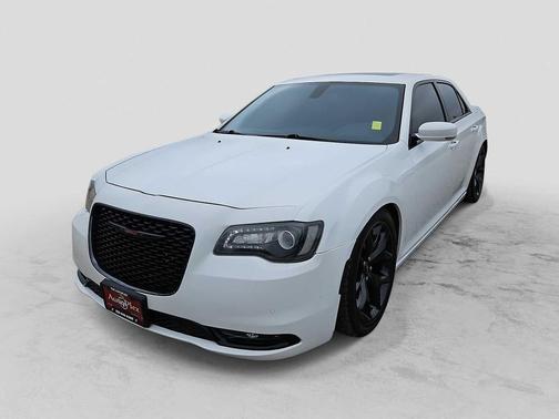 Bright White Clearcoat 2022 Chrysler 300 S