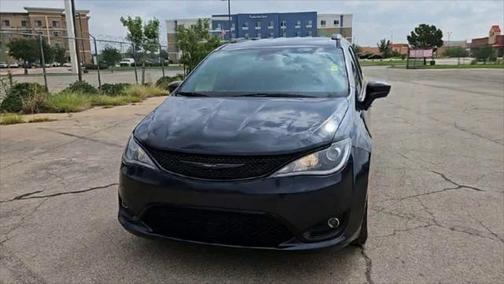 2020 Chrysler Pacifica Touring-L Plus