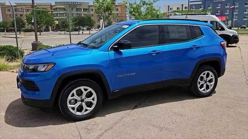 2025 Jeep Compass Latitude