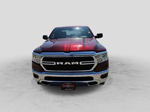 Delmonico Red Pearlcoat 2022 RAM 1500 Lone Star