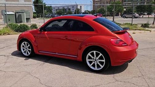2016 Volkswagen Beetle 1.8T SEL