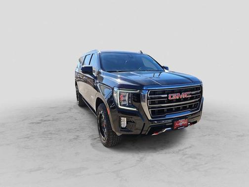 2022 GMC Yukon XL AT4