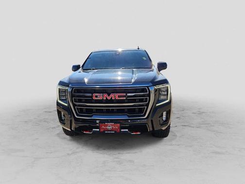 2022 GMC Yukon XL AT4