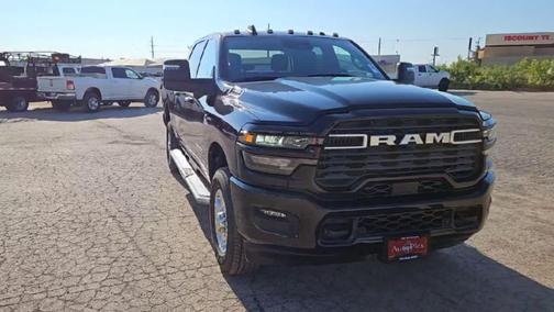 2026 RAM 2500 Lone Star 4x4 Crew Cab 64 Box