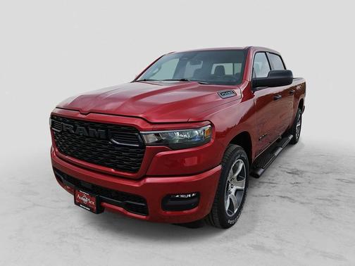 Molten Red Pearlcoat 2026 RAM 1500 Express