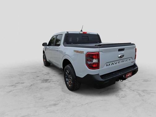 Avalanche Gray 2023 Ford Maverick Lariat Advanced