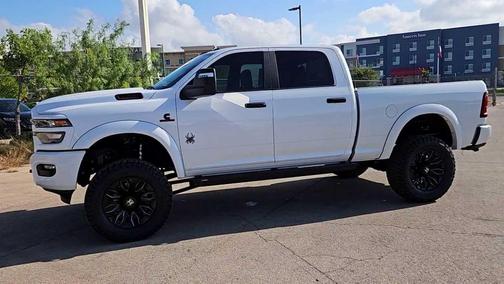 2025 RAM 2500 Big Horn 4x4 Crew Cab 64 Box