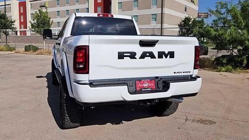 2025 RAM 2500 Big Horn 4x4 Crew Cab 64 Box