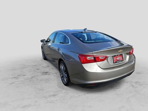 2025 Chevrolet Malibu LT