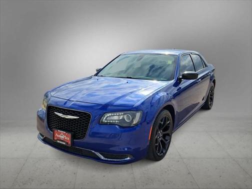 2019 Chrysler 300 Touring